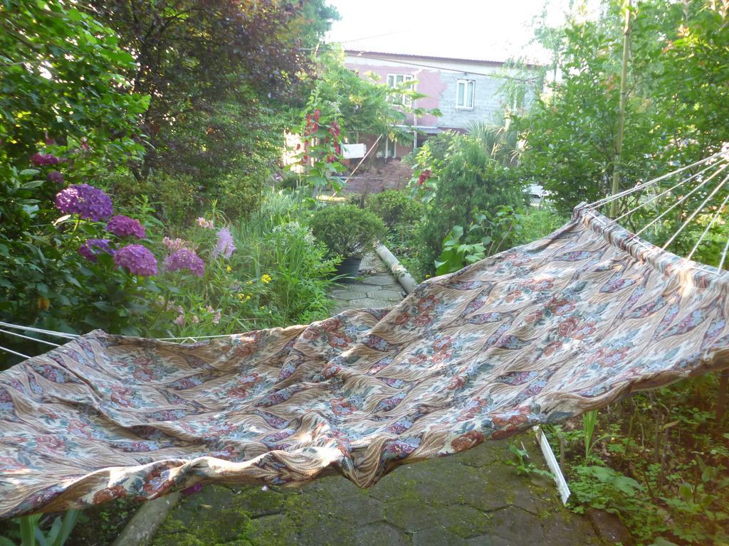 Guest House Elena Makhinjauri Exteriér fotografie